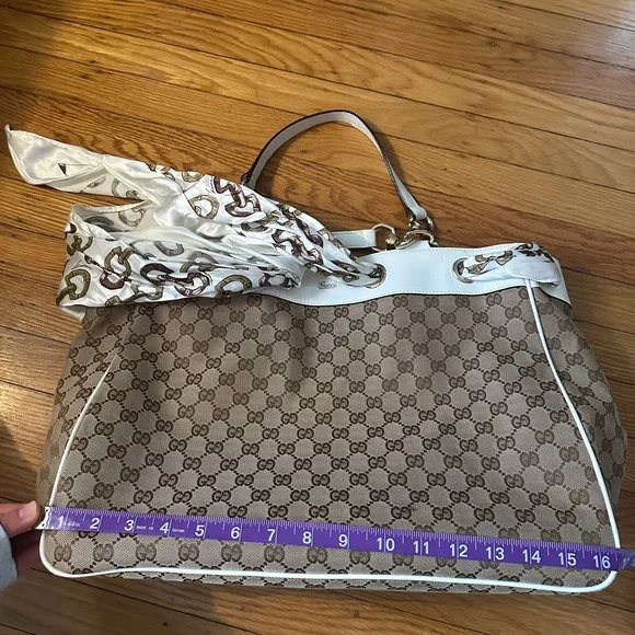 Gucci GG Monogram Canvas Positano Tote Bag - Picture 8 of 9